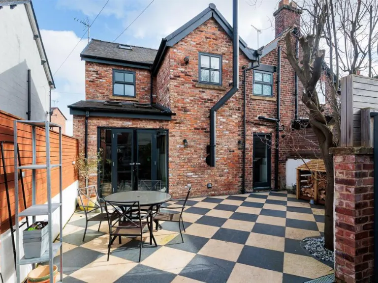 property Compatible Images}