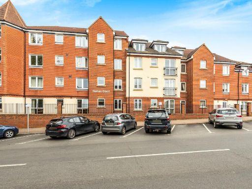 Similar property image