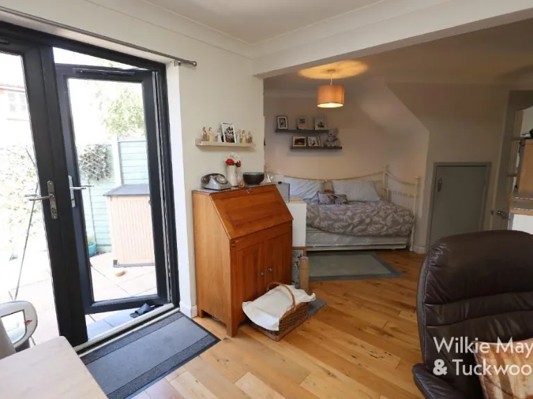property Compatible Images}