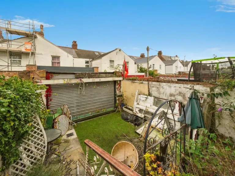property Compatible Images}