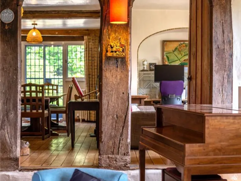 property Compatible Images}