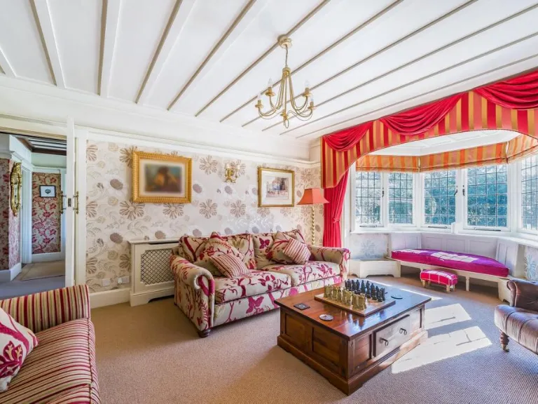 property Compatible Images}