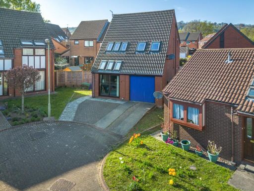 Similar property image