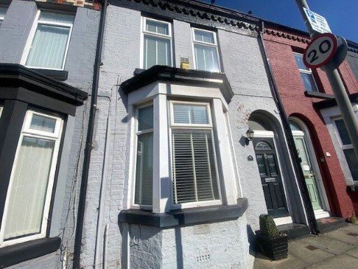 Similar property image