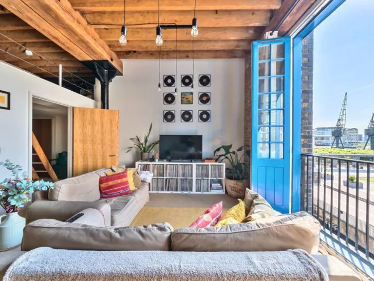 property Compatible Images}