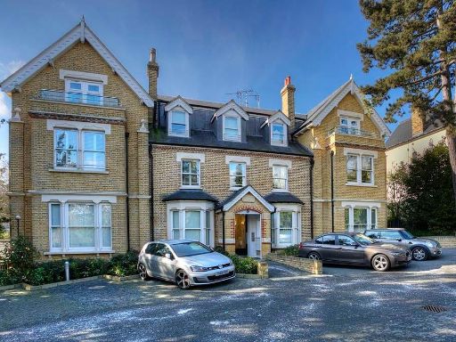 Similar property image