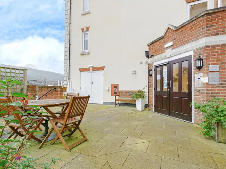 property Compatible Images}