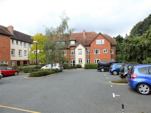 Similar property image