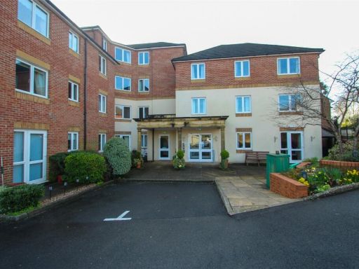 Similar property image