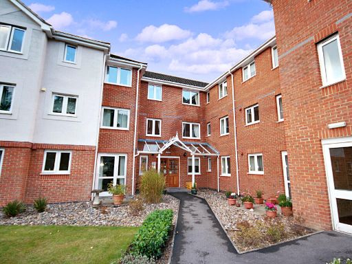 Similar property image