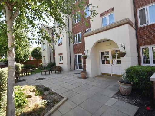 Similar property image