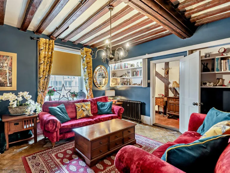 property Compatible Images}