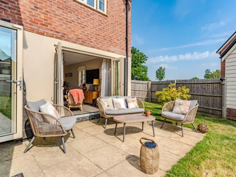 property Compatible Images}