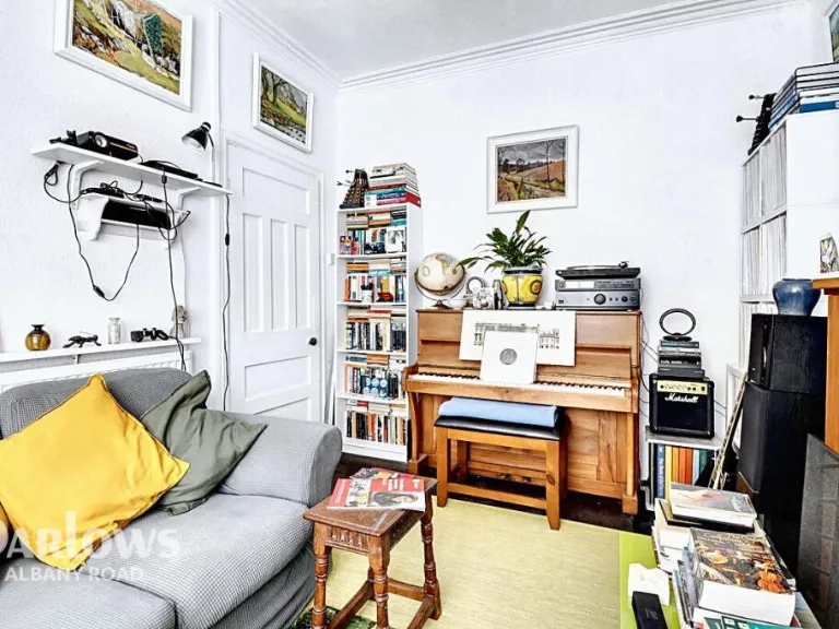 property Compatible Images}