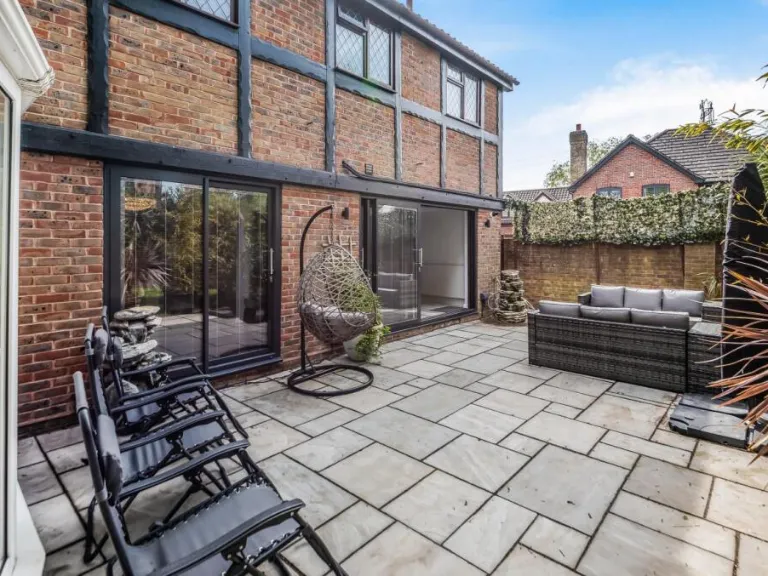 property Compatible Images}