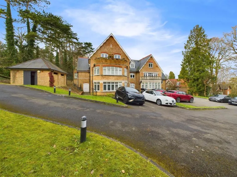 property Compatible Images}