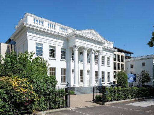 Similar property image