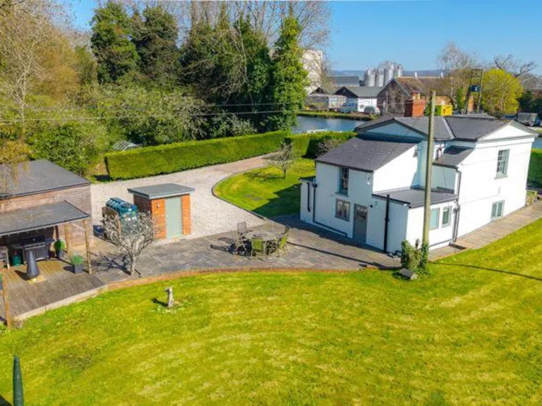 property Compatible Images}