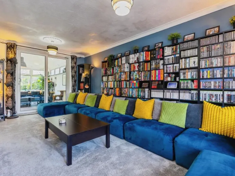 property Compatible Images}