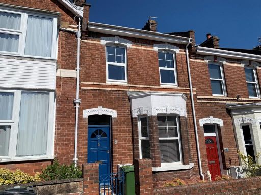 Similar property image