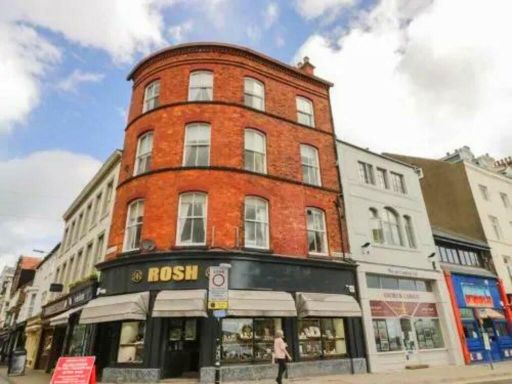 Similar property image