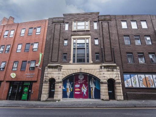 Similar property image