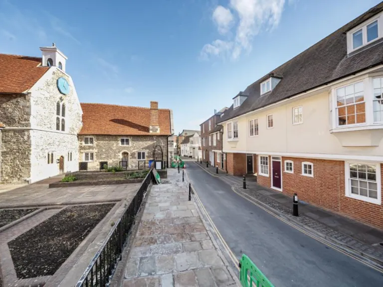 property Compatible Images}