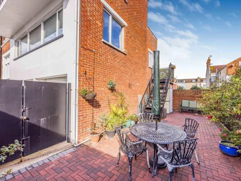 property Compatible Images}