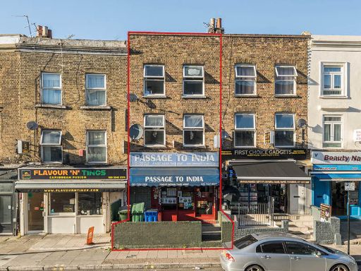 Similar property image