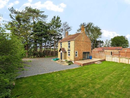 Similar property image