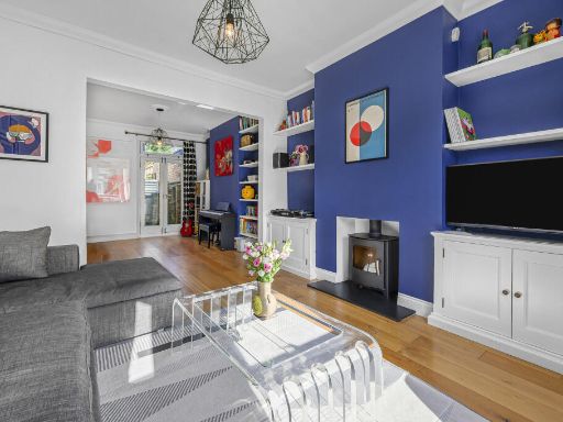 Similar property image