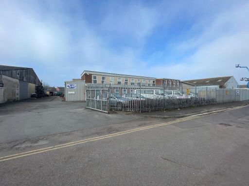 Similar property image