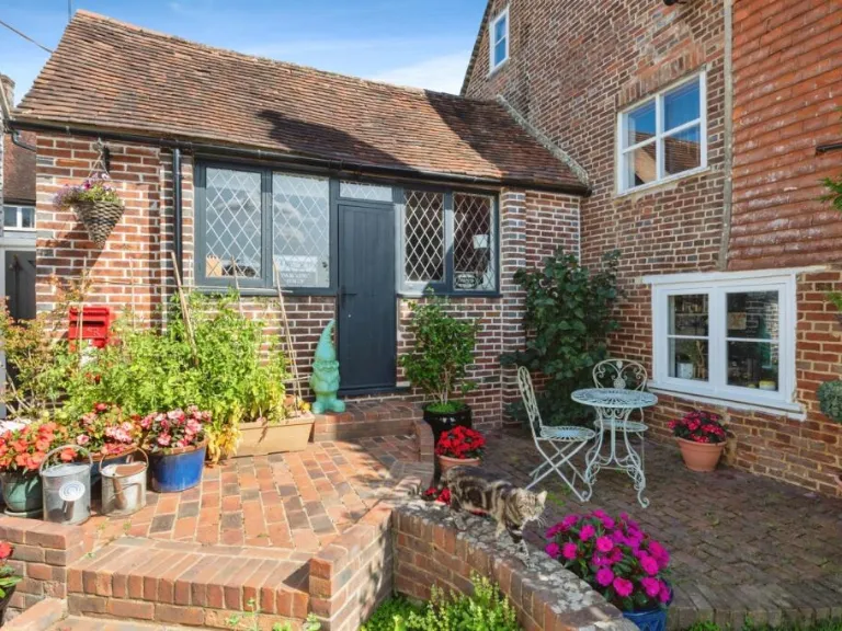property Compatible Images}