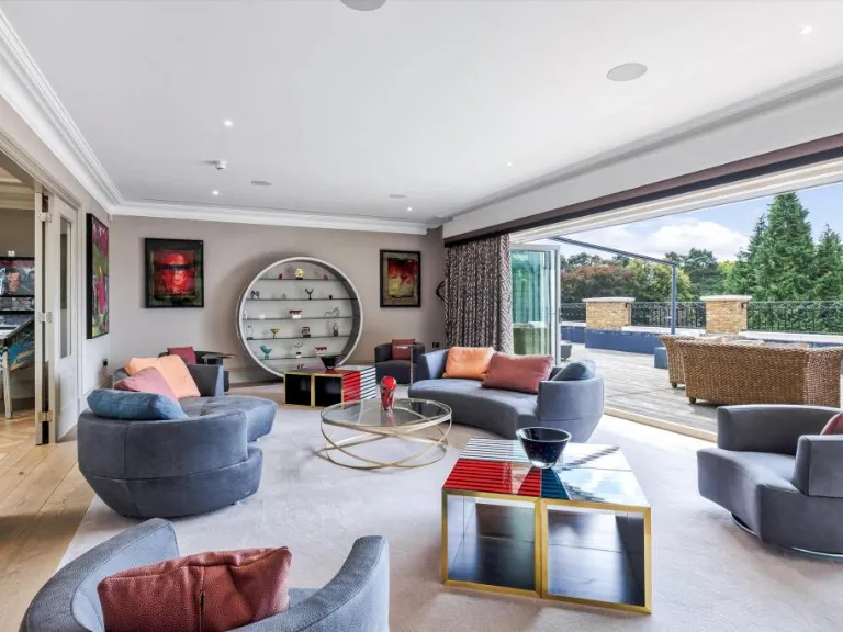 property Compatible Images}