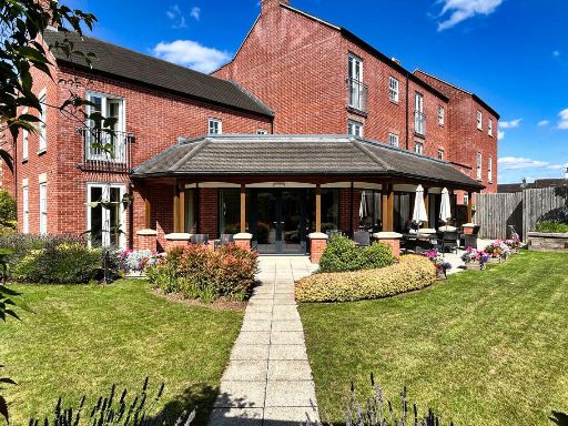 Similar property image