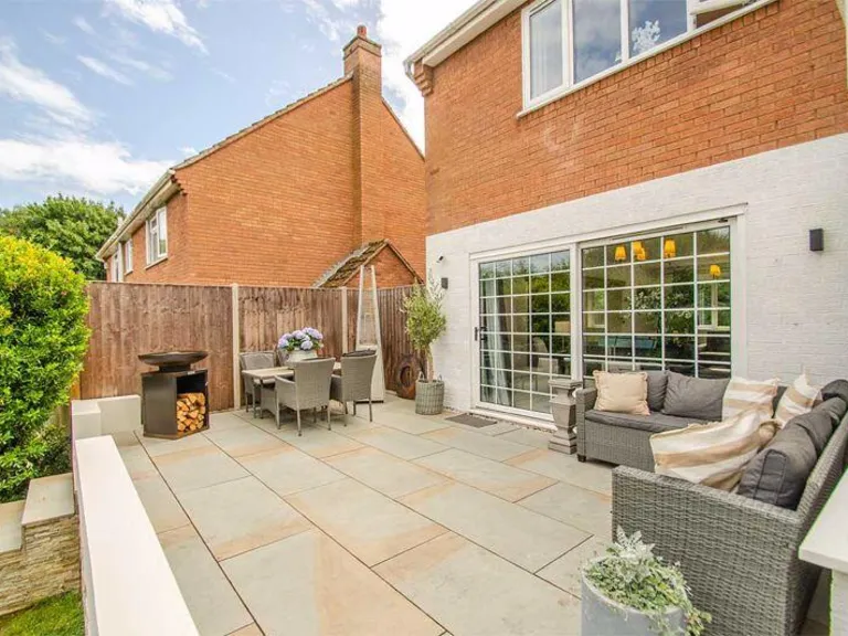 property Compatible Images}