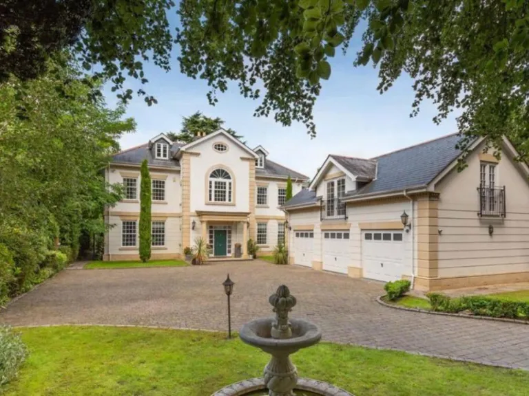 property Compatible Images}