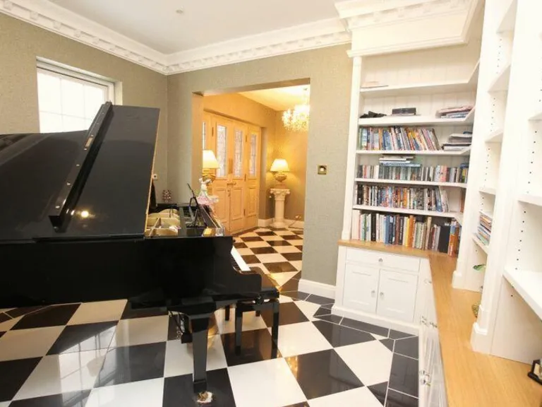 property Compatible Images}