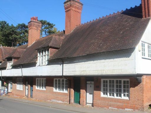 Similar property image