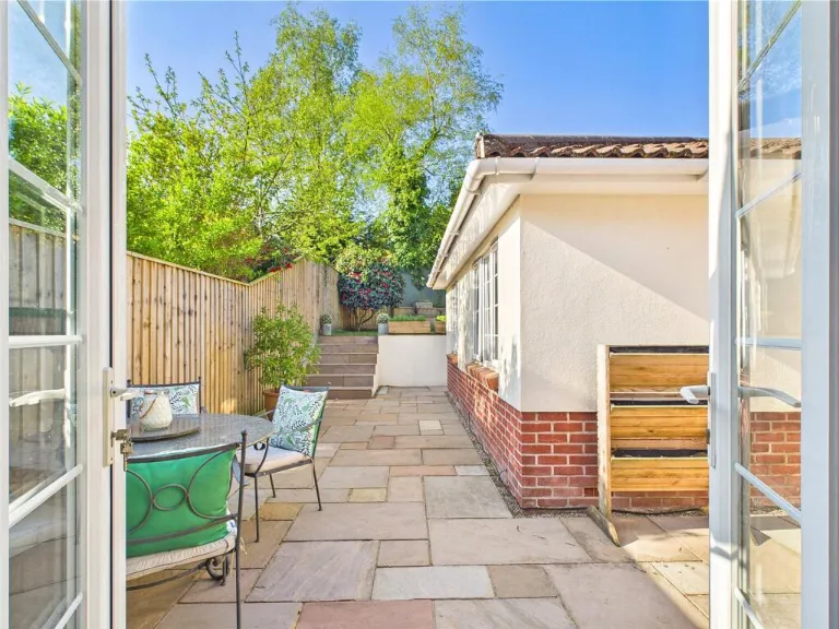 property Compatible Images}