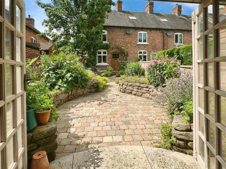 property Compatible Images}