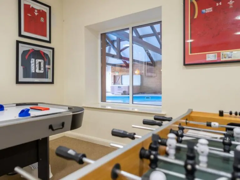 property Compatible Images}