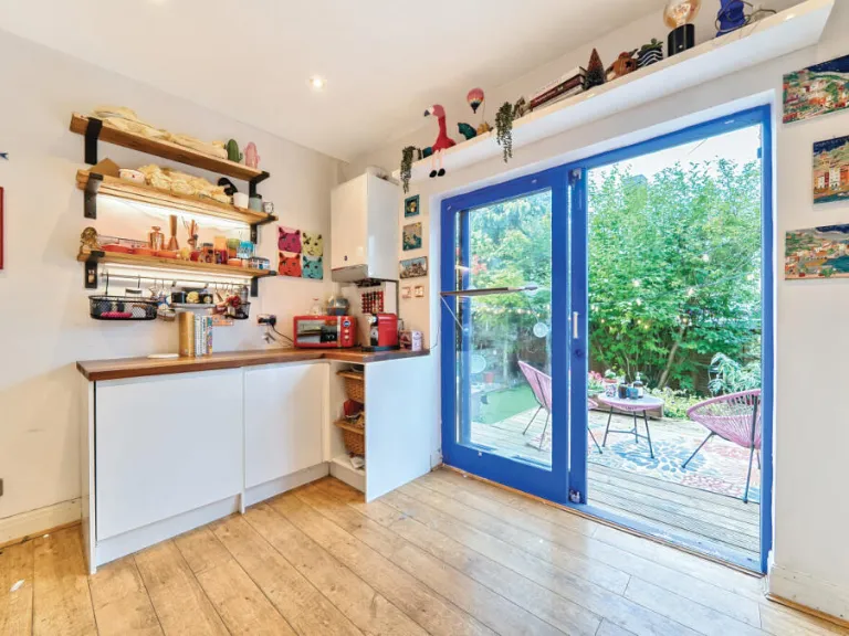 property Compatible Images}