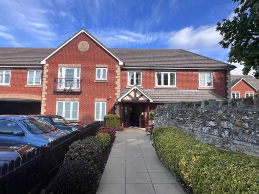 Similar property image