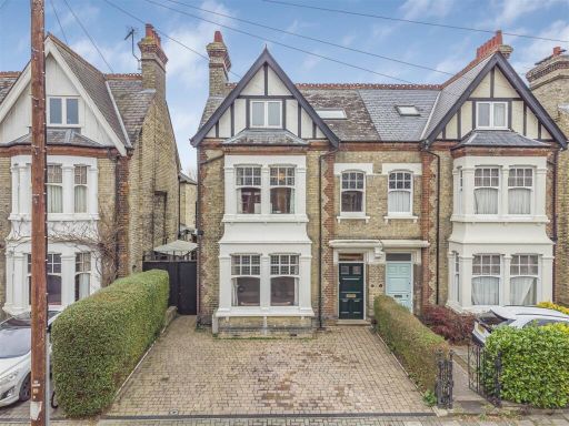 Similar property image