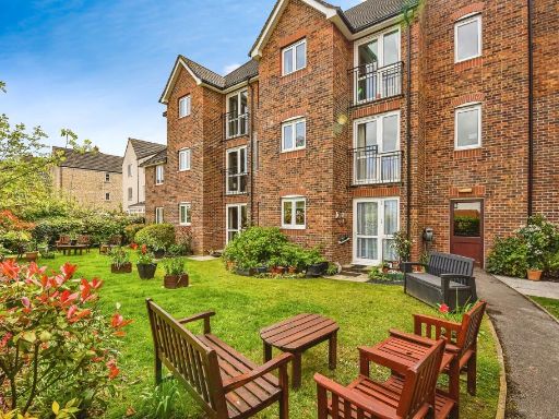 Similar property image