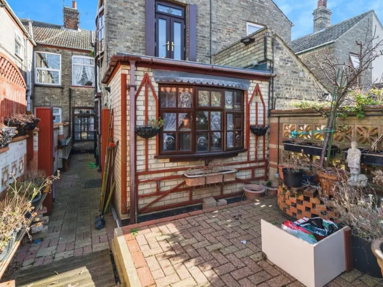 property Compatible Images}