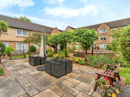 Similar property image