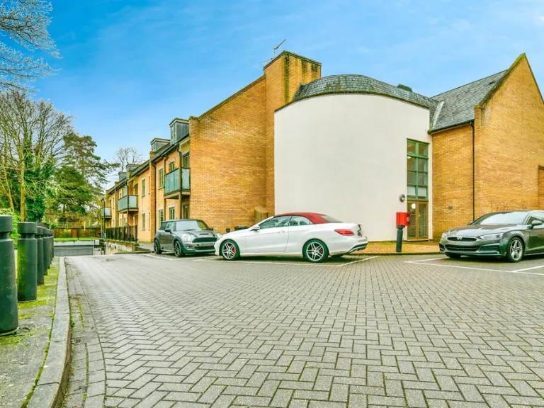 property Compatible Images}