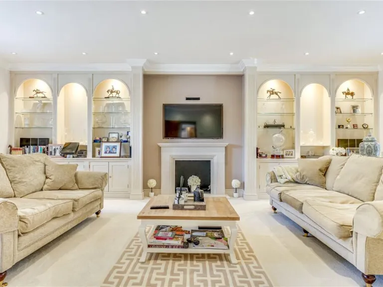 property Compatible Images}